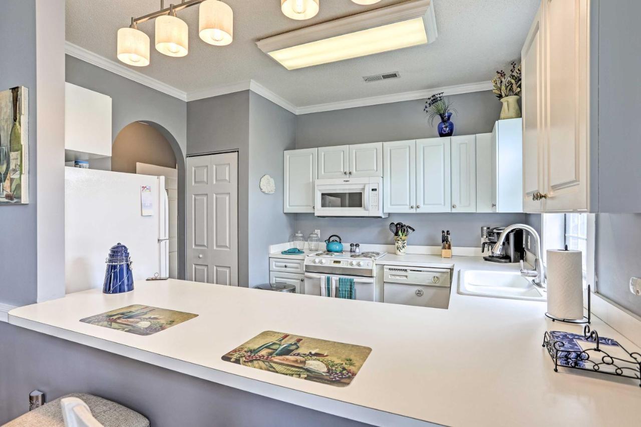 Myrtle Beach Condo With Pool Less Than 2 Mi To The Coast! Exterior photo
